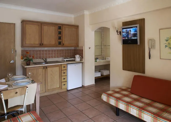 Club Anastasia - Family Hotel de apartamente 3*