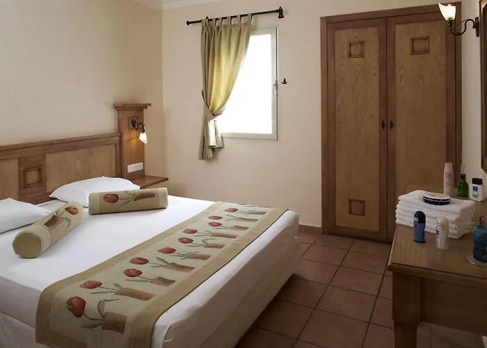 Club Anastasia - Family Hotel de apartamente 3*