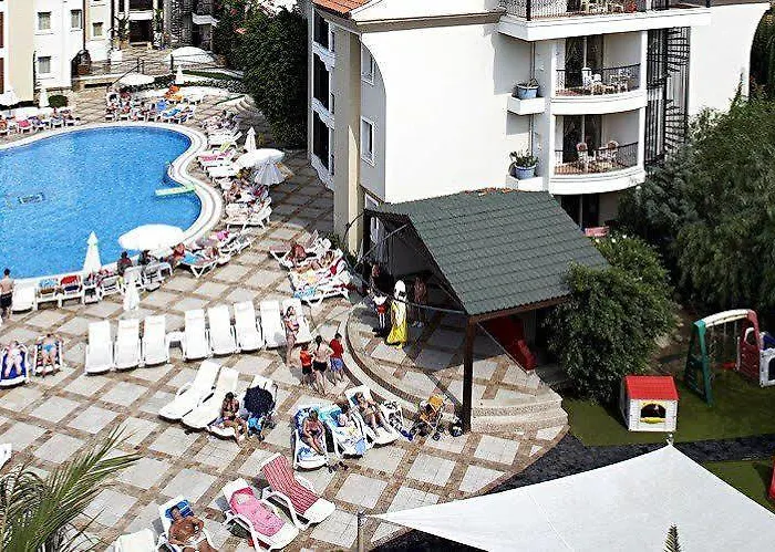 Hotel de apartamente Club Anastasia - Family 3*