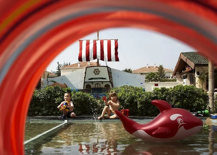 Hotel de apartamente Club Anastasia - Family 3*