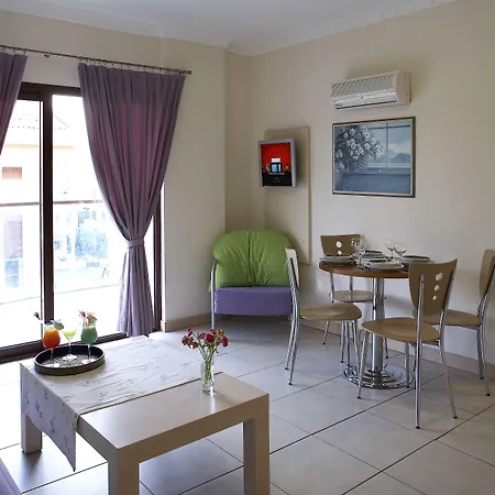 Apart-hotel Club Anastasia - Family 3*