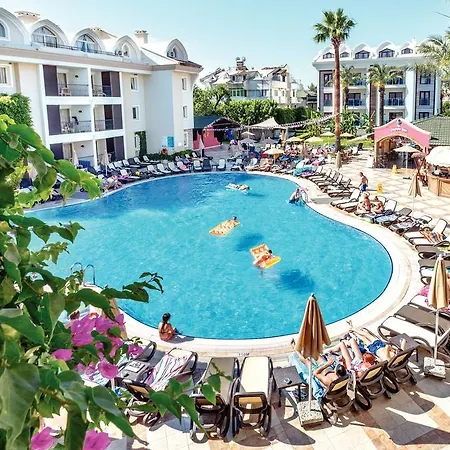 Lejlighedshotel Club Anastasia - Family 3*