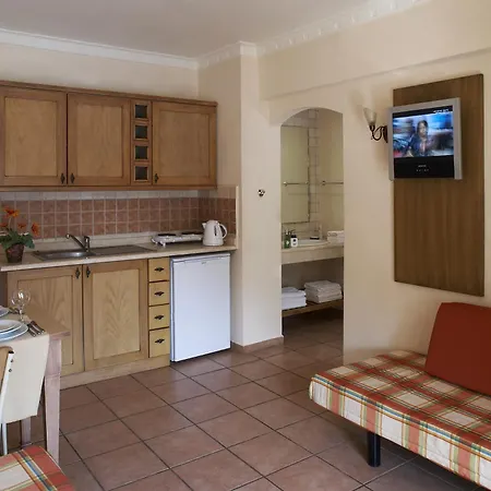 Club Anastasia - Family Hotel apartamentowy 3*