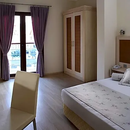 Lejlighedshotel Club Anastasia - Family 3*