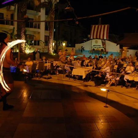 Lejlighedshotel Club Anastasia - Family 3*