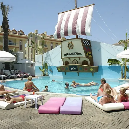 Club Anastasia - Family Apart Otel