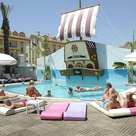 Club Anastasia - Family Hotel apartamentowy
